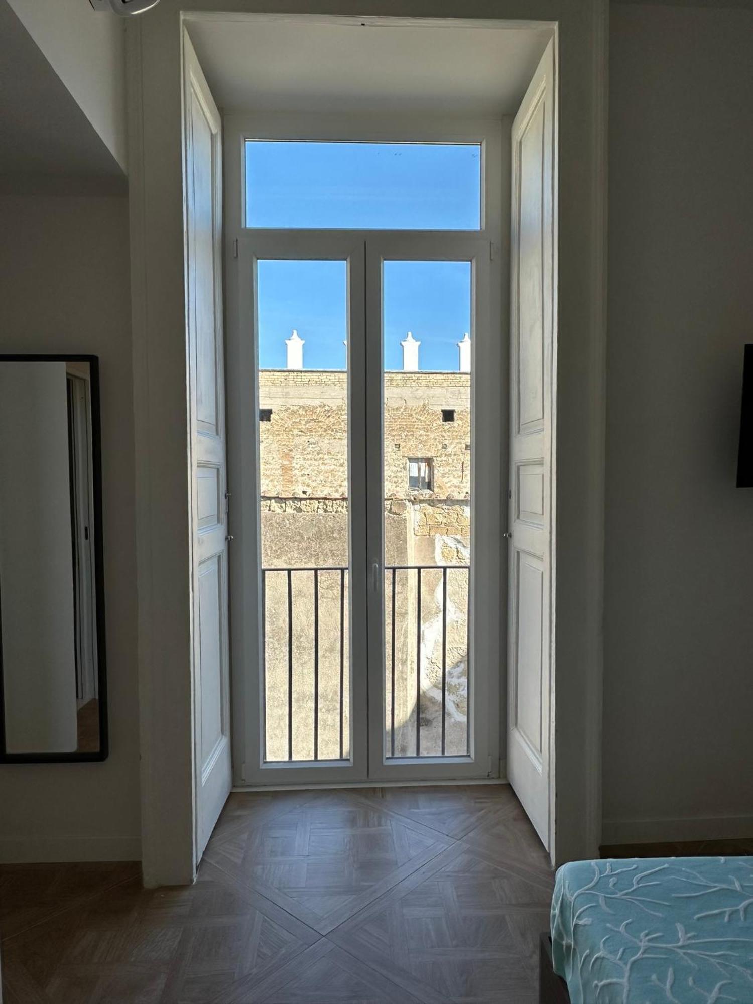 Centrantico - S. Chiara View Apartment Naples Luaran gambar
